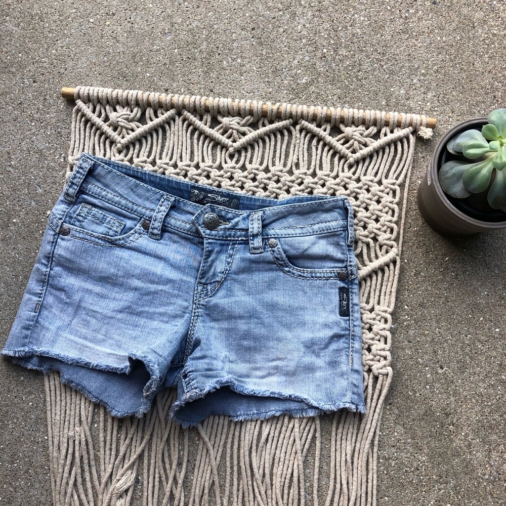 Silver Jean Shorts Size 26 - Read/ See Pics